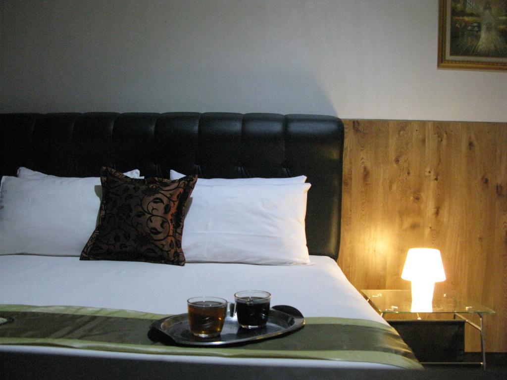 Onyx Residence Jakarta Buitenkant foto
