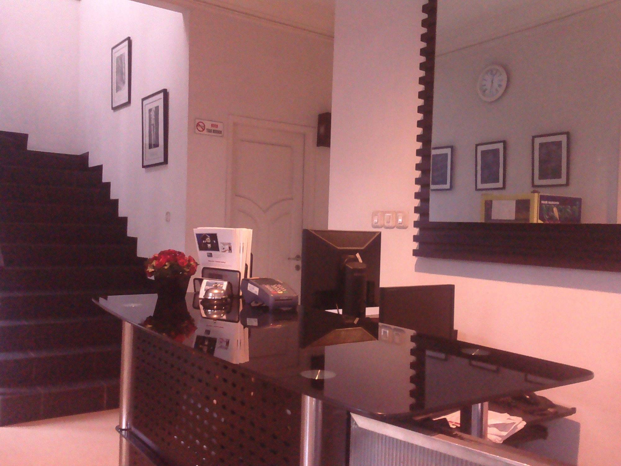 Onyx Residence Jakarta Buitenkant foto